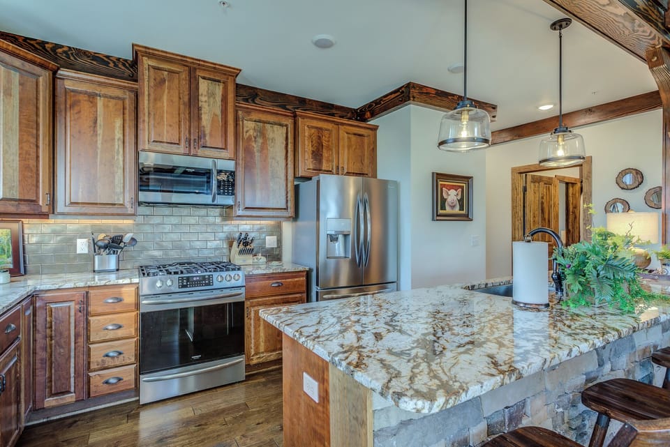 Kitchen--- Granite Counter-tops, Stainless Steel