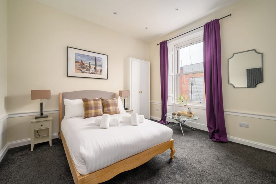 Luxury Double Room | Free WiFi