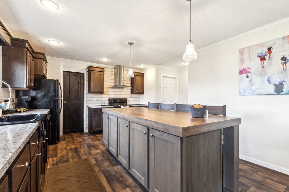 House, 3 Bedrooms | Private kitchen | Coffee/tea maker, fridge, oven, toaster