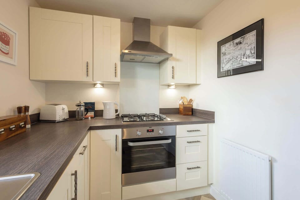 The Sanctuary, Whitby - Host & Stay