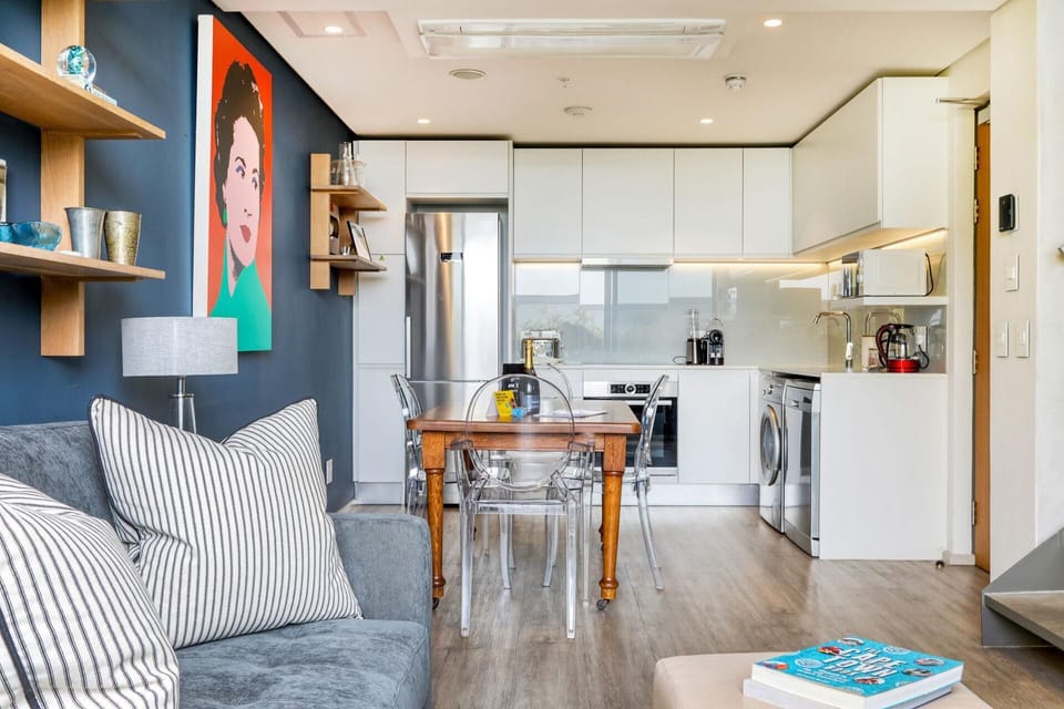 313 Always-Power Stylish De Waterkant Loft 4