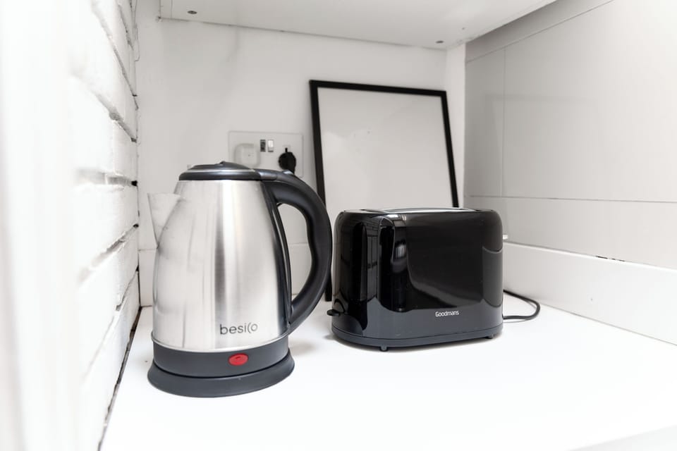 Kettle & Toaster