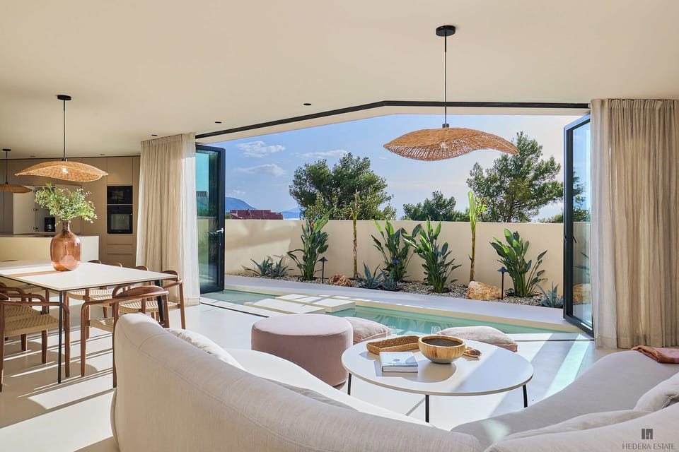 Villa (5 Bedrooms) | Living area | 165-cm Smart TV with cable channels