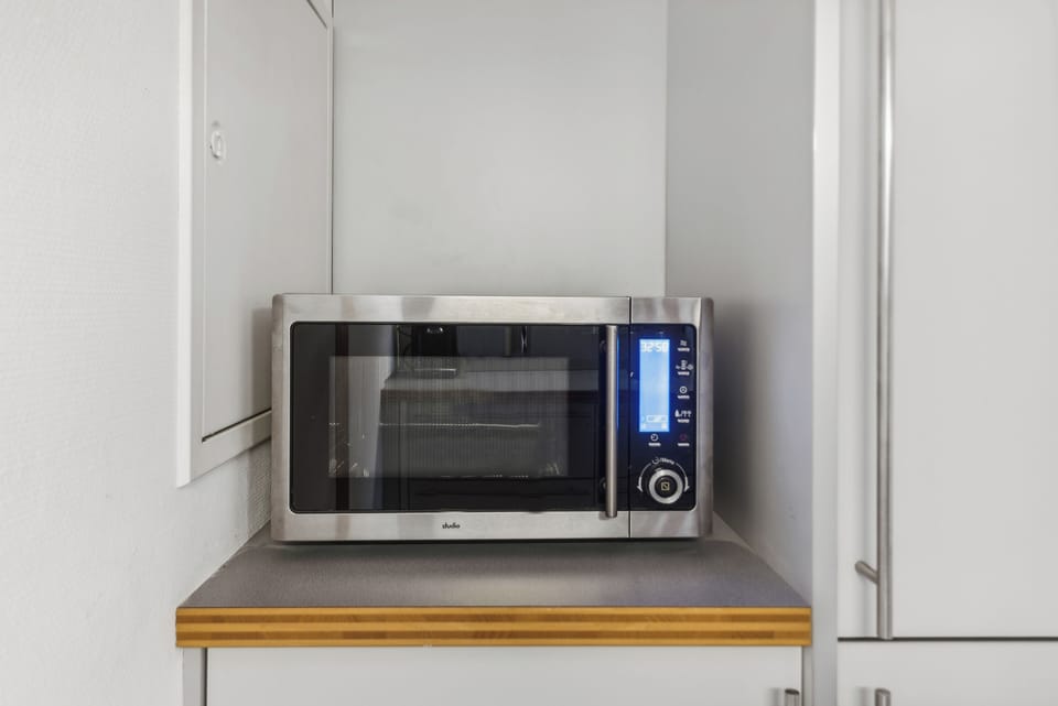 Microwave