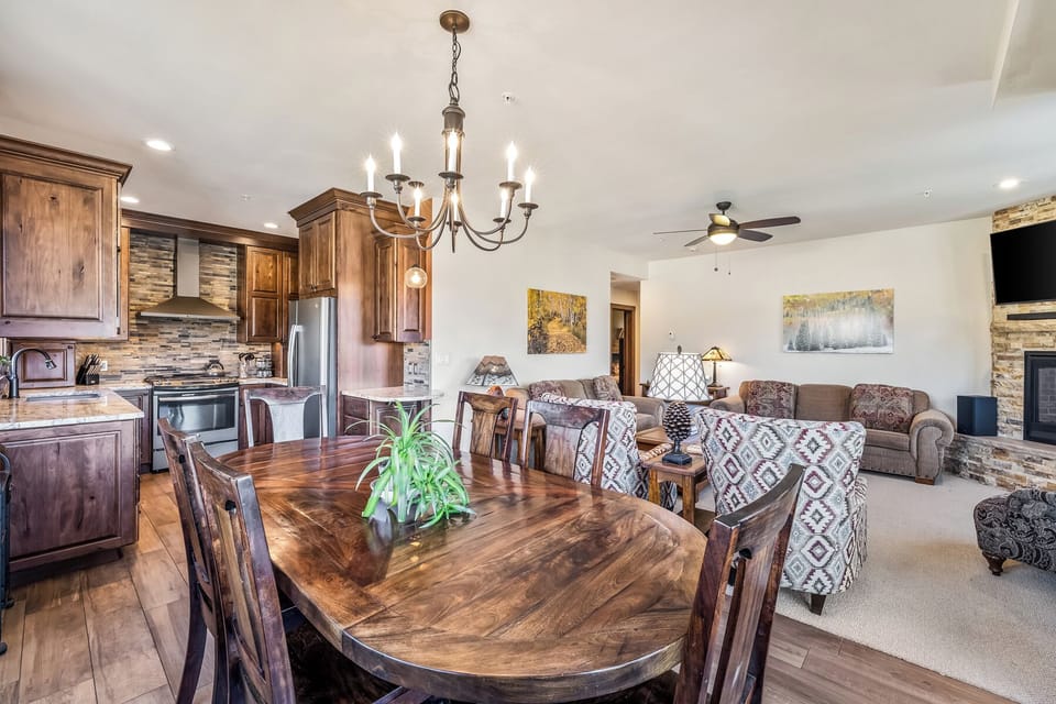 Open and inviting, this space seamlessly connects dining, living and kitchen 