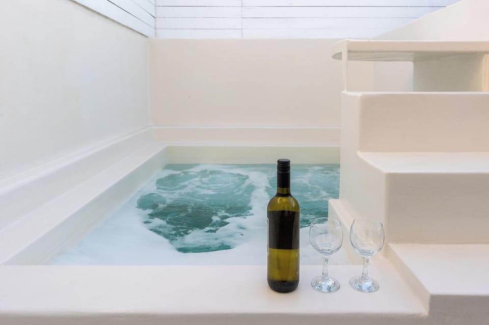 Private hot tub