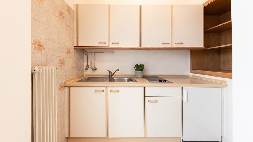Kitchenette with everything you need