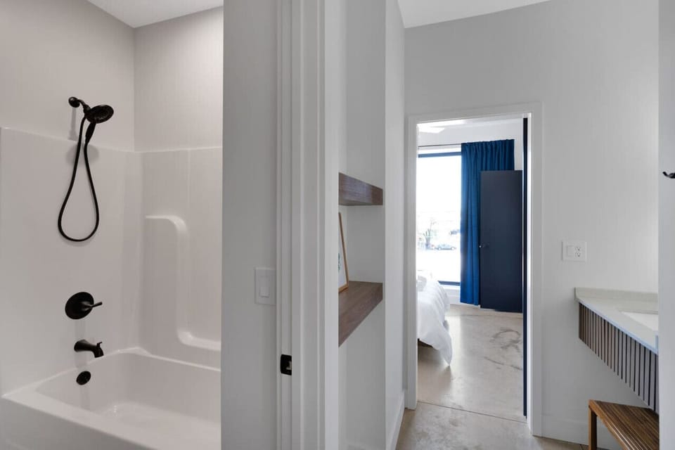 Shared Bathroom between Bedroom 1 & 2