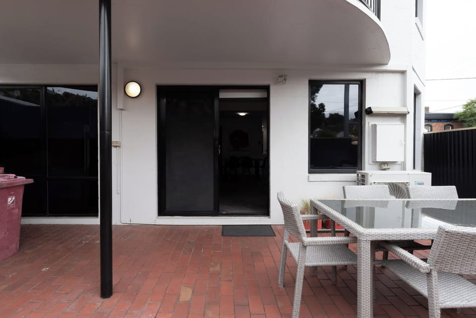 Courtyard entry