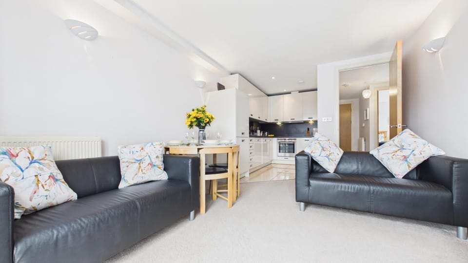 13 Rhodewood House - 2 Bedroom Apartment - Saundersfoot (28782)