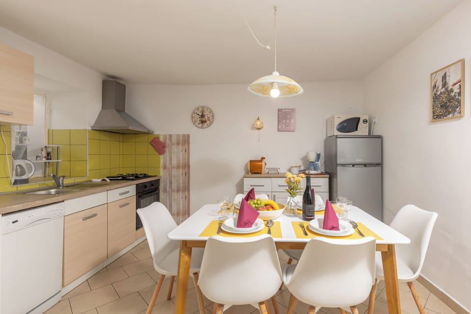 Kitchen and dining area