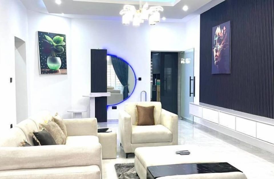 Luxury Apartment, Balcony, City View | Living area