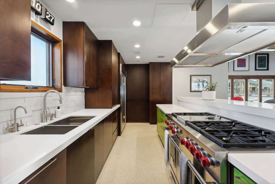 Gourmet Kitchen - Main House