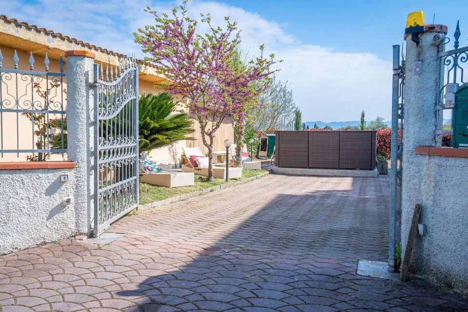 Autumn, Main Entrance, Spring, Summer