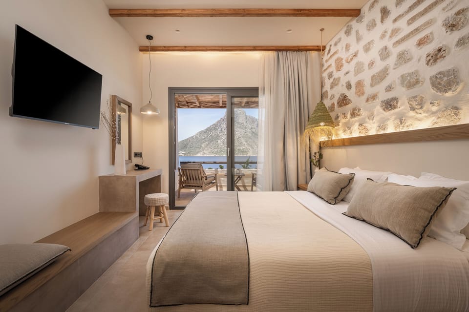 Deluxe Double Room, Balcony, Sea View | Blackout drapes, iron/ironing board, free WiFi