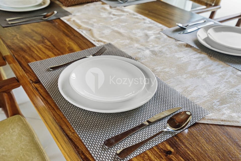 Villa, 4 Bedrooms, Private Pool | Dining room