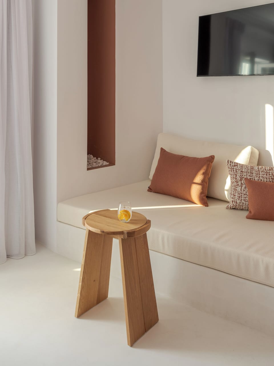 Deluxe Double with Outdoor Hot tub and Panoramic Sea View | Soundproofing, free cribs/infant beds, free WiFi, bed sheets
