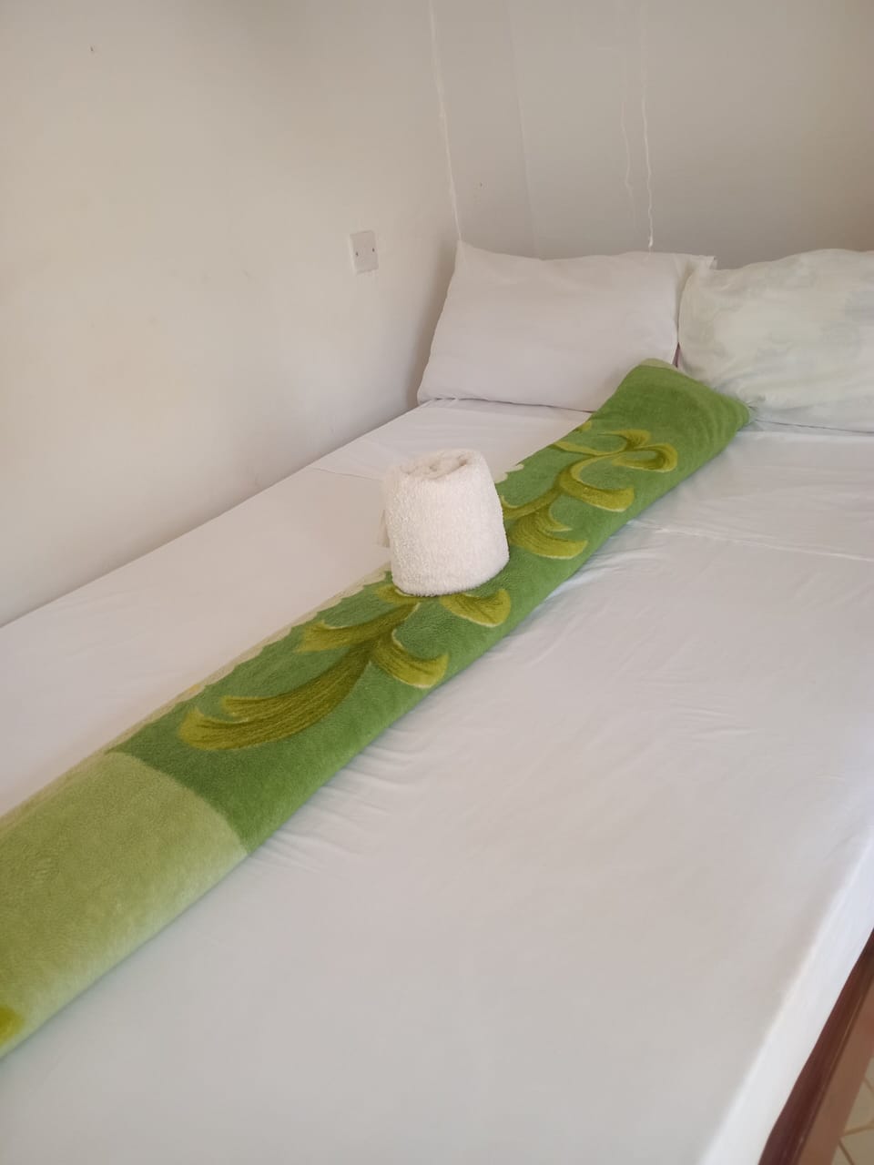 Comfort Single Room | Desk, iron/ironing board, free WiFi