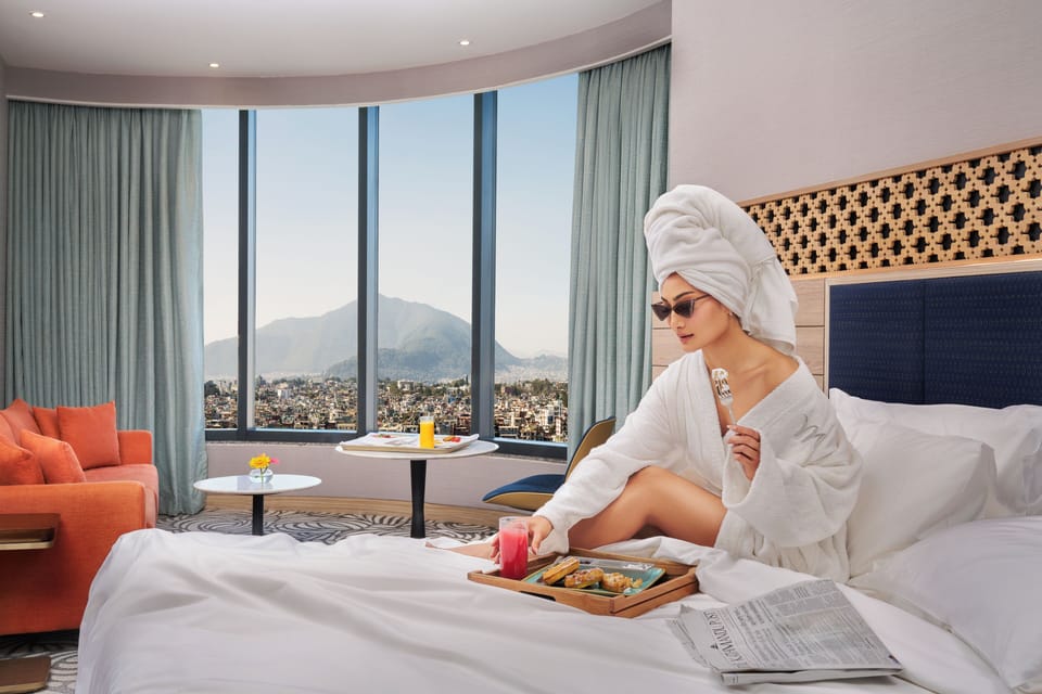 Privilege Room with Airport Transfer,20% Discount on SPA & Food & Beverages | Minibar, in-room safe, desk, laptop workspace