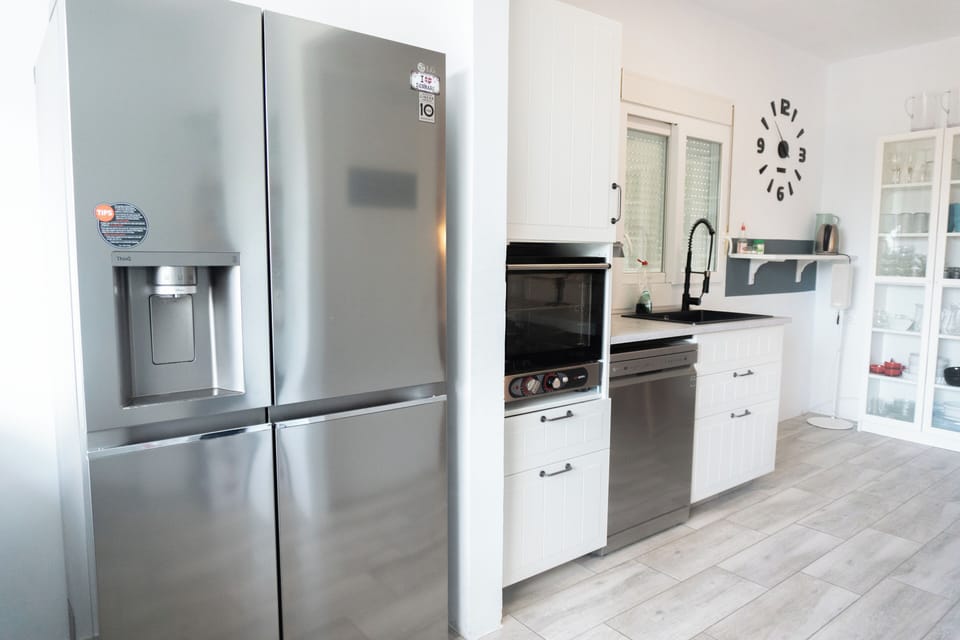 Villa | Private kitchenette | Electric kettle