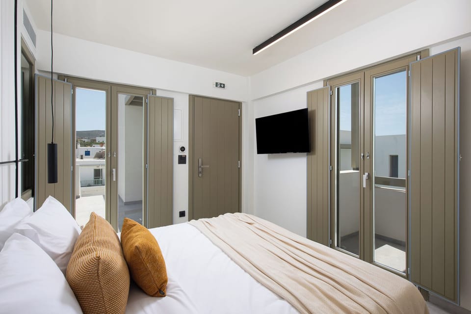Comfort Double Room | Iron/ironing board, free WiFi, bed sheets