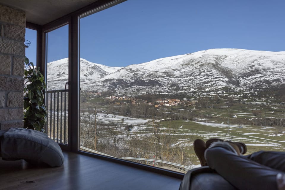 El Balcon de La Lomba - Casa Country House in Cantabria