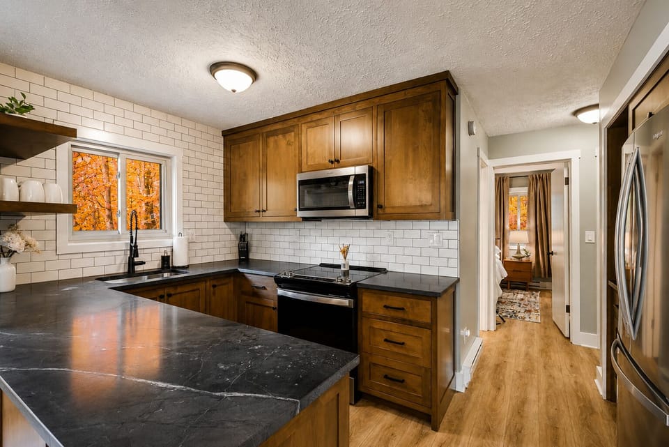 Fully equipped kitchen for everything from breakfast to family dinners.