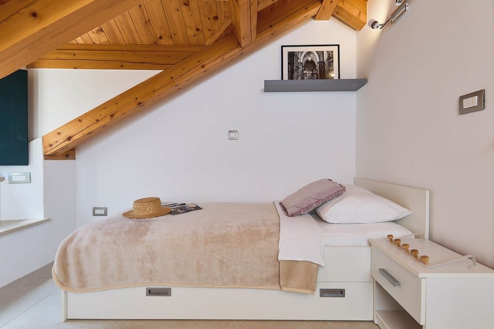 City Apartment, City View | 1 bedroom, desk, soundproofing, free WiFi