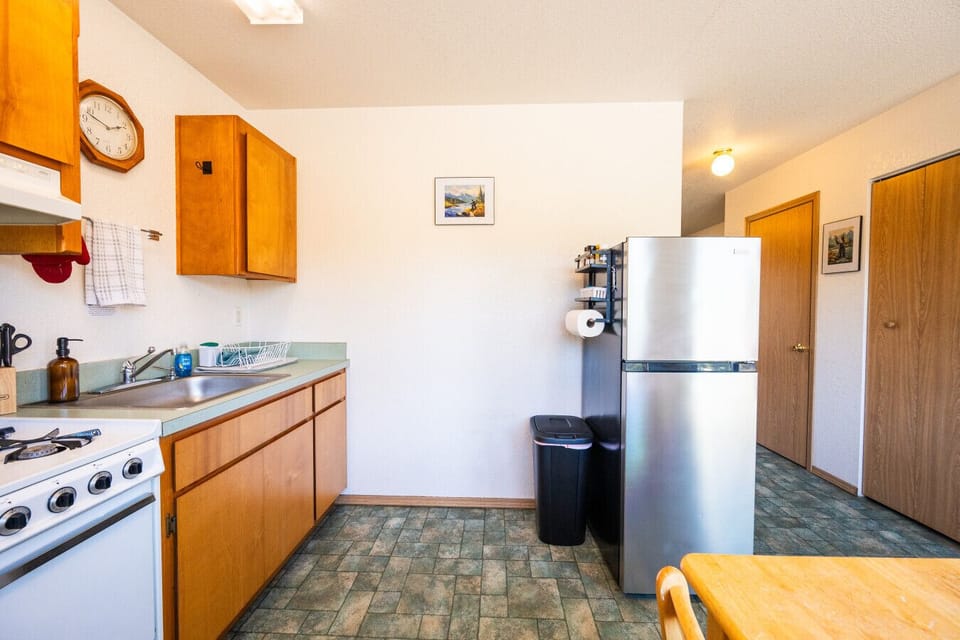 Kitchen and dining area