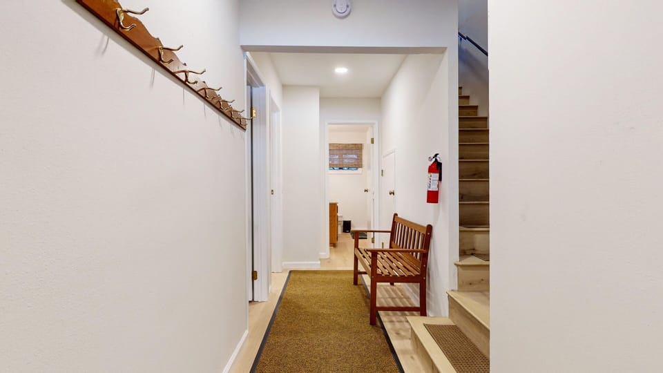 Indoors, Bench, Furniture, Floor, Architecture