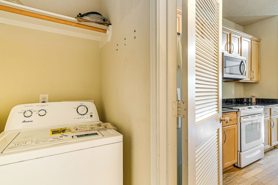 Laundry Area | 1st Floor | Washer/Dryer