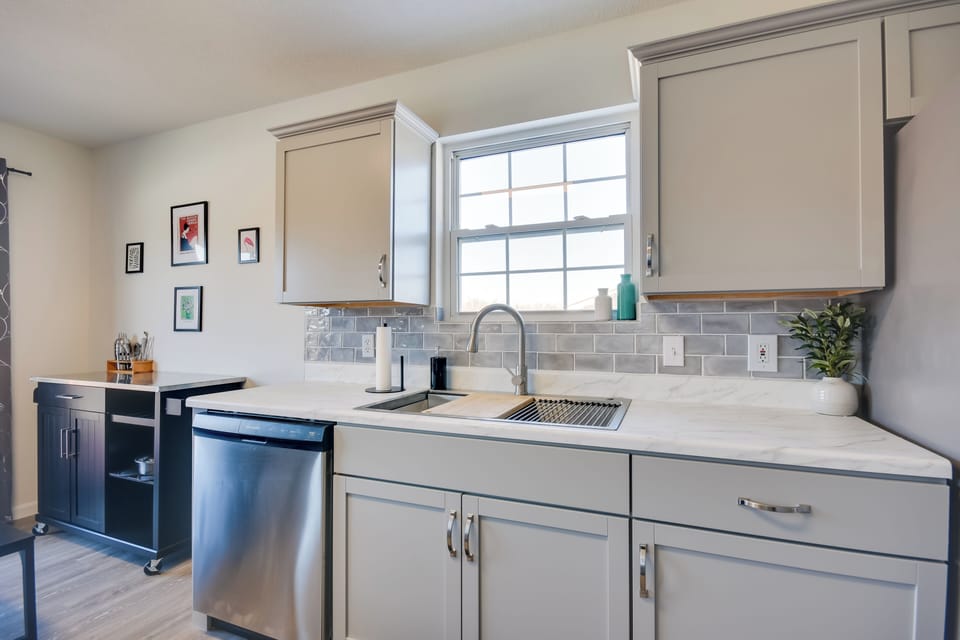 Kitchen | Drip Coffee Maker | Blender | Toaster | Cooking Basics