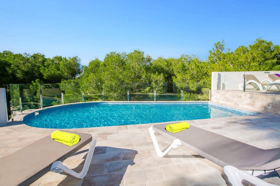 Villa Kmar image