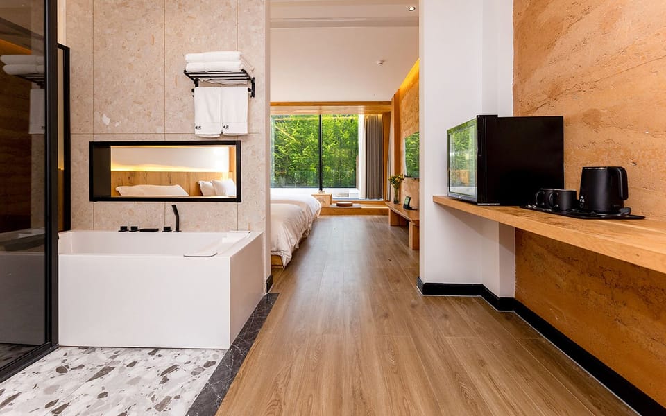 Comfort Twin Room, Mountain View | Bathroom | Hair dryer, slippers, towels, shampoo