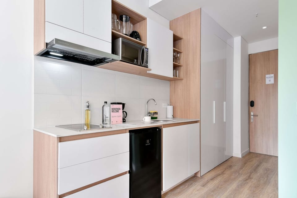Equipped Kitchen
