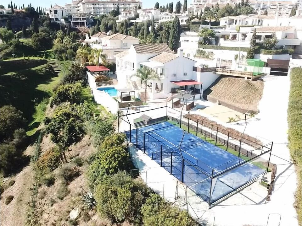 Sport court