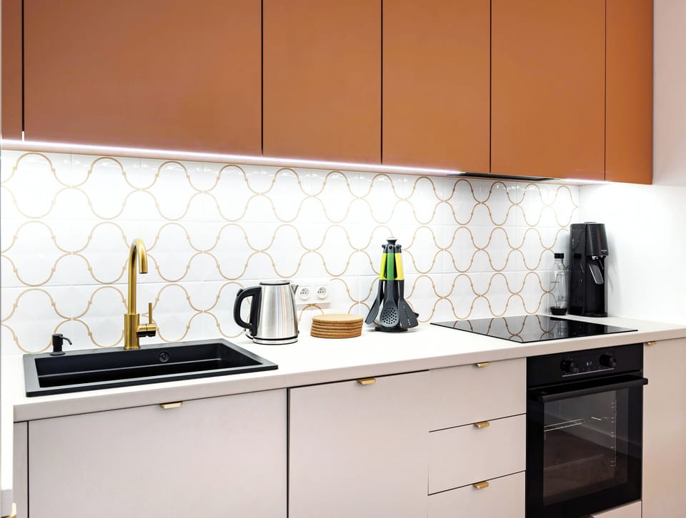 Apartment, Balcony | Private kitchenette | Electric kettle