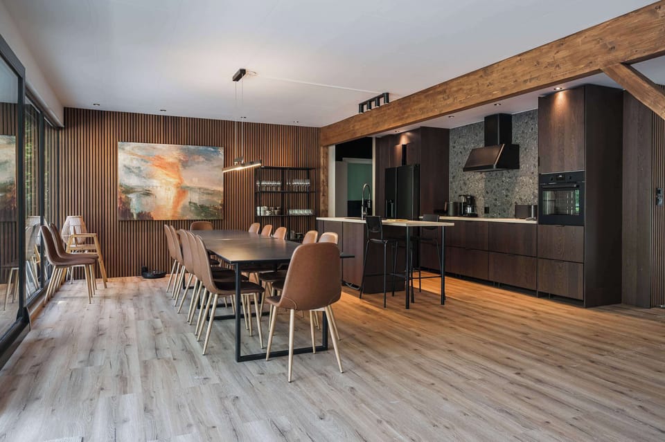 Dining area for up to 16