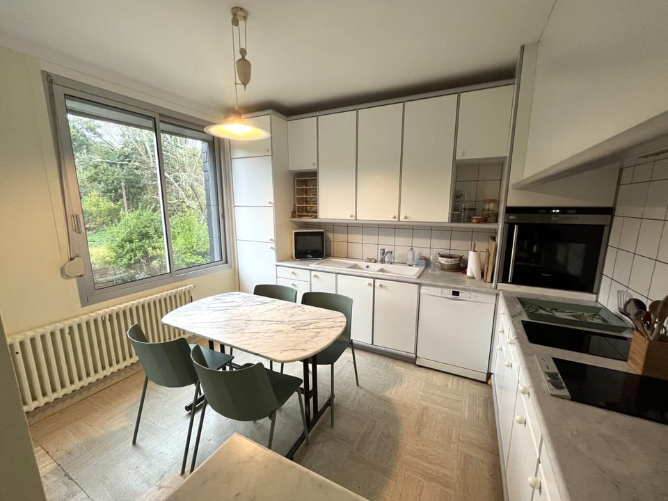 House | Private kitchen | Highchair