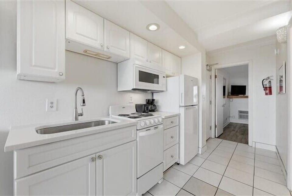 Condo 115