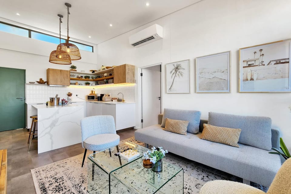 House | 2 bedrooms, desk, Internet