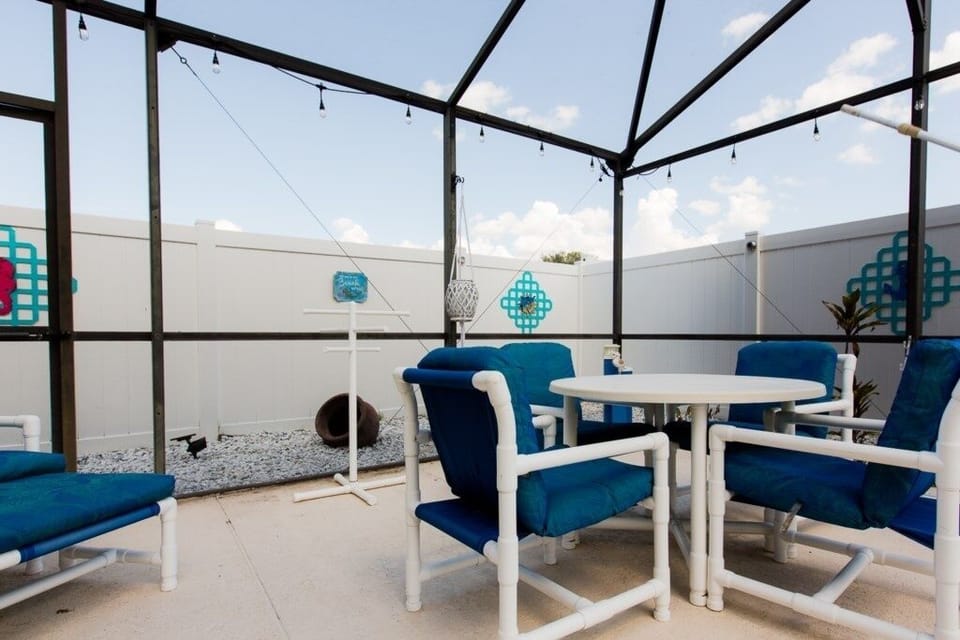 Villa, 5 Bedrooms | Outdoor dining