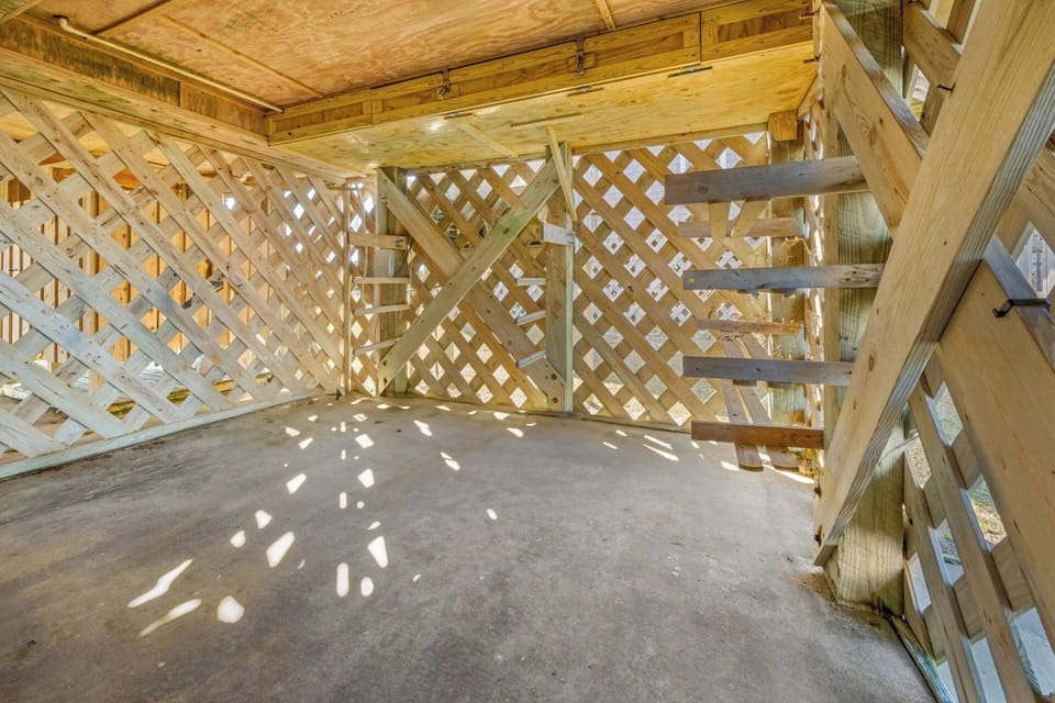 Surf or Sound Realty - 1215 - Island Mist - Storage Area