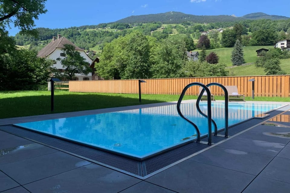 Holiday Home Swimming Pool