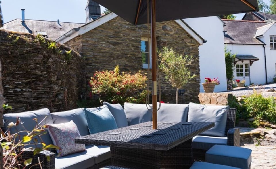 Patio area - outdoor seating area
