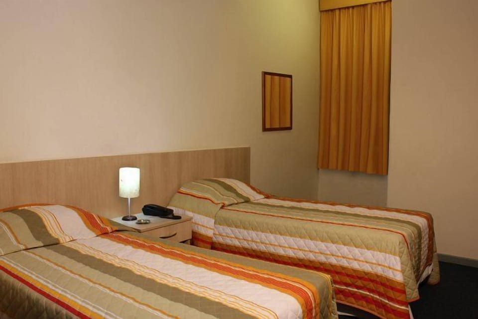 Standard Twin Room | Blackout drapes, free WiFi, bed sheets