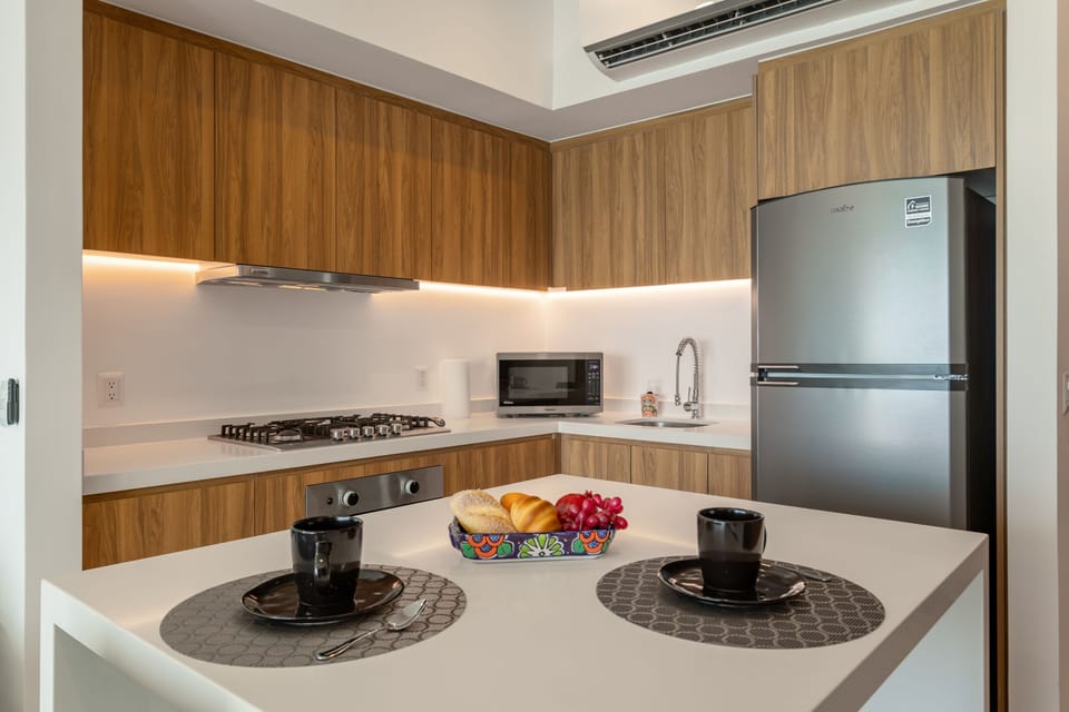 Condo - Image 14