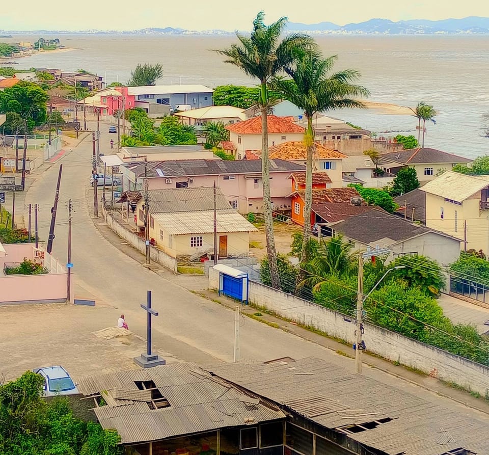 Premium Apartment, Pool Access, Beach View | Beach/ocean view
