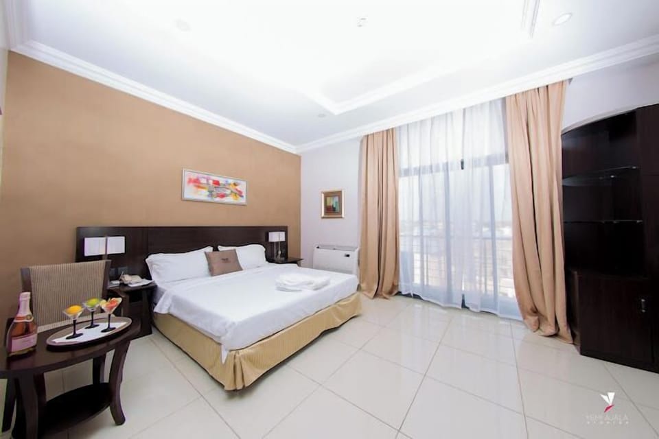 Economy Room, Balcony, City View | Desk, laptop workspace, free WiFi