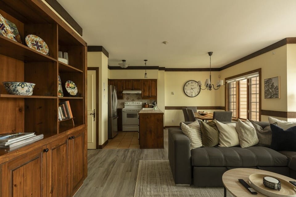 Maison Dimanche - 124-11 algonquin- été - 02